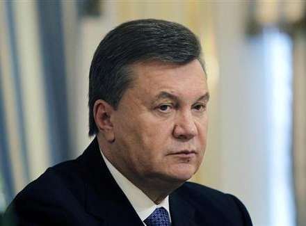 Viktor Yanukoviç Rostovda bəyanatla çıxış edir (CANLI YAYIM)
