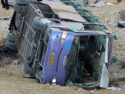 Türkiyədə hərbçilərlı dolu avtobus aşdı: 12 yaralı