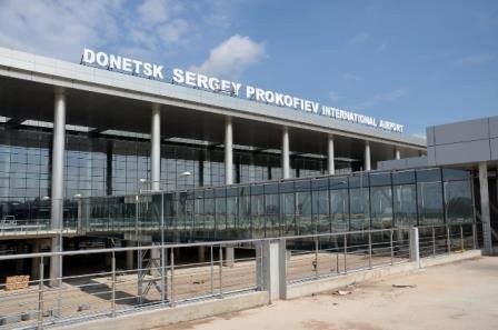 Donetsk hava limanı bağlandı