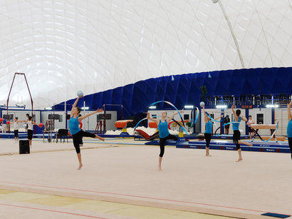 Bədii gimnastika üzrə Avropa çempionatı başladı