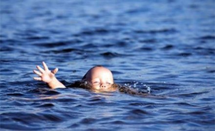 3 yaşlı uşaq suda boğularaq ölüb