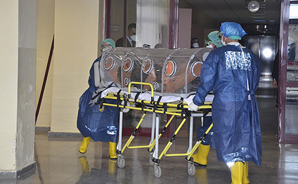 Ebola virusu tüğyan edir – Fövqəladə Vəziyyət elan edildi