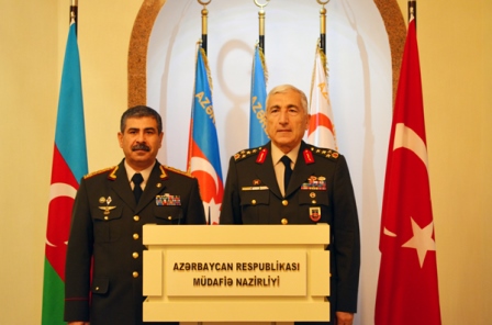 Zakir Həsənov türk generalla