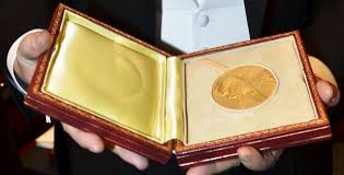Nobel mükafatı 17 yaşlı sahiblərinə qovuşdu