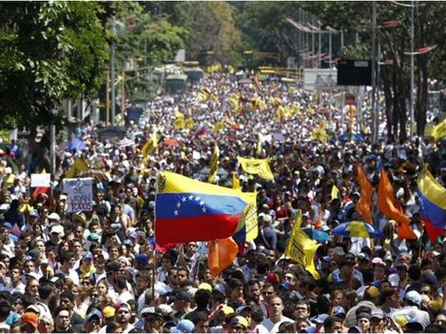Venesuelada etirazlar baş qaldırdı