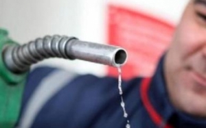 Türkiyədə benzin ucuzlaşdı