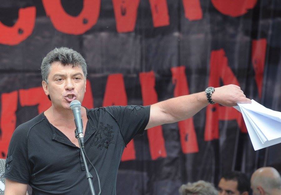 Nemtsovun qətlində şübhəli bilinən 2 nəfər saxlanıldı