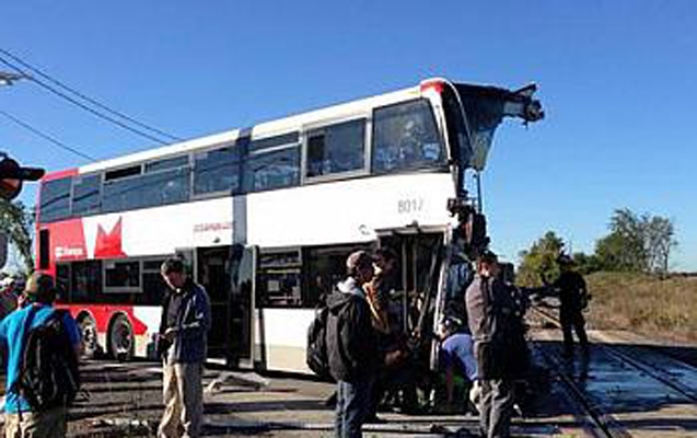 Qatar avtobusu iki yerə böldü-7 nəfər öldü
