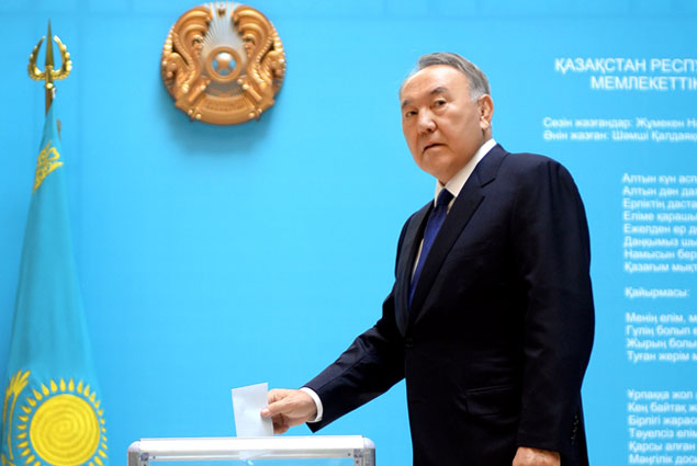 Nursultan Nazarbayev növbəti dəfə prezident seçilib