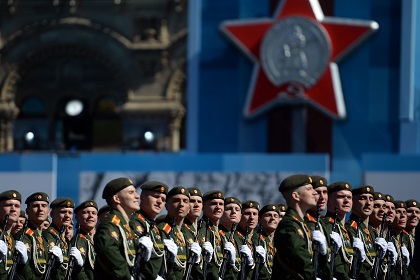 Moskvada hərbi parad başladı