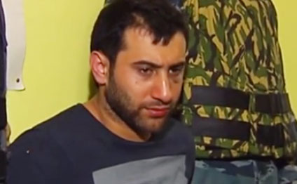 Rusiyada polisi öldürən azərbaycanlı tutuldu-Video