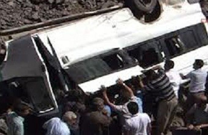 Avtobus uçuruma düşdü: 32 ölü