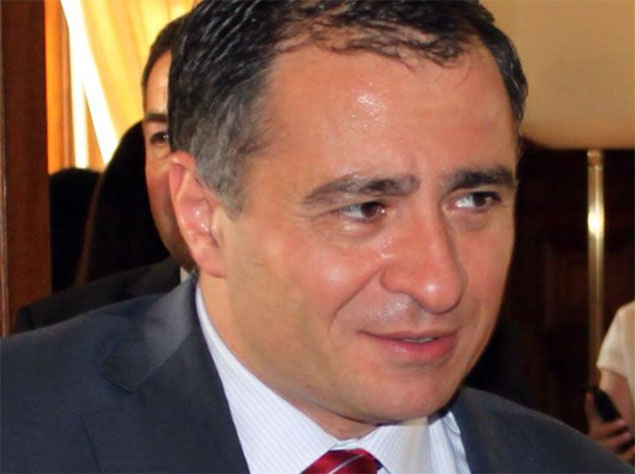 Arif Məmmədov vəzifəsindən azad edildi
