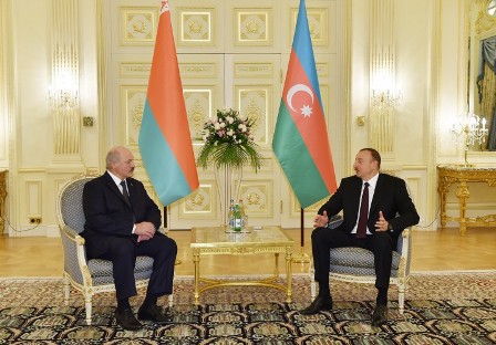 Prezident Lukaşenko ilə görüşdü