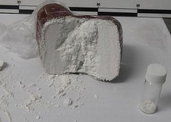 91 yaşlı kişi 4,5 kilo kokain üstündə tutuldu