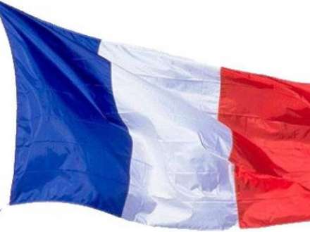Fransız konsul qaçqınlara qayıq verməkdə suçlanır