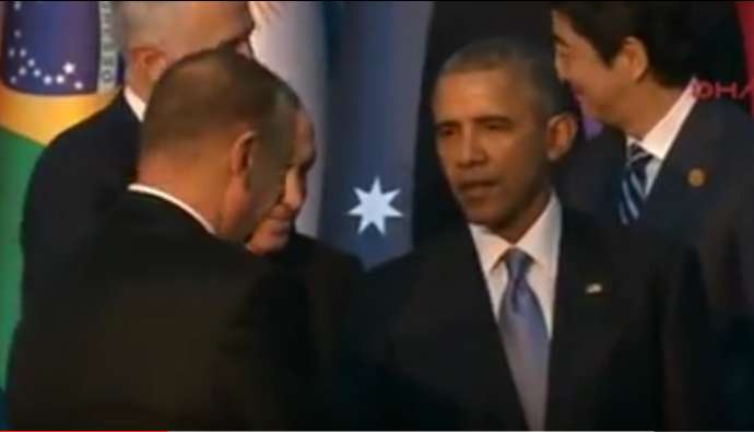 İlham Əliyev Obama ilə belə görüşdü – Video