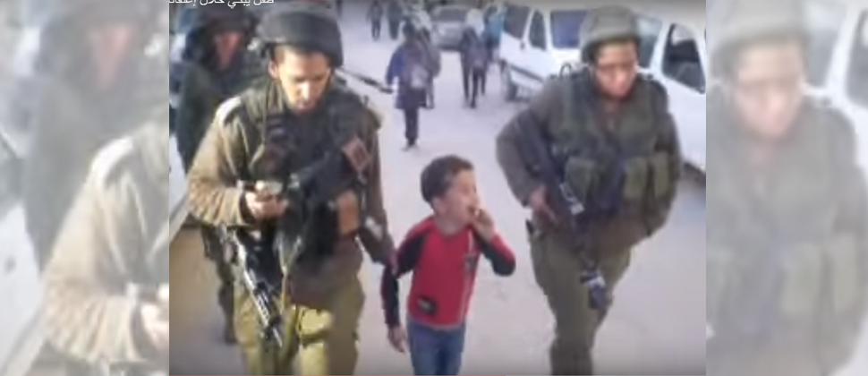 İsrail hərbçiləri tərəfindən həbs olunan 5 yaşlı “terrorçu” – VİDEO