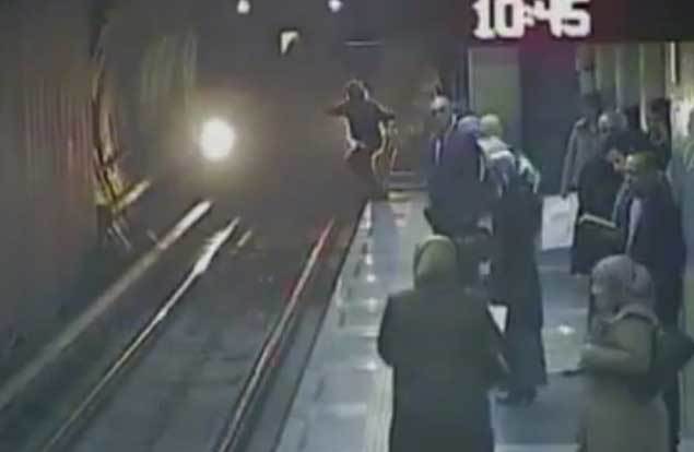 Metroda intihar edən şəxsin kimliyi bilindi