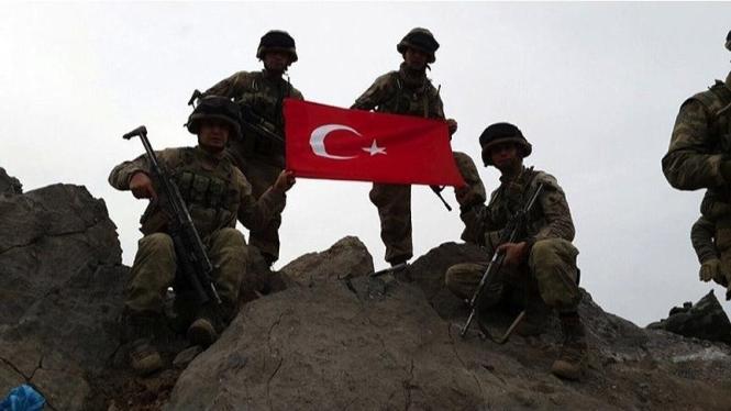 İŞİD Türkiyənin bazasına hücum etdi