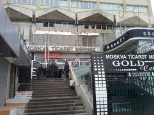 “Moskva” univermağında 1000-ə yaxın mağaza bağlandı- Aksiya keçirilib