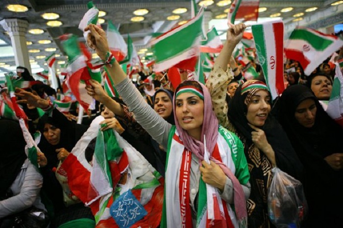 İranda iki erməni deputat seçildi