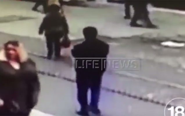 İstanbulda terrorçu özünü belə partlatdı – Daha bir video