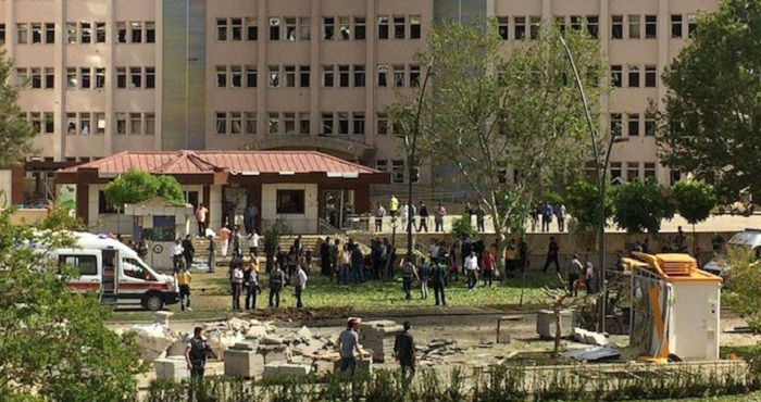 Türkiyədə yenə terror: ​2 ölü, 22 yaralı-VİDEO-