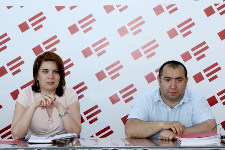 “Peşəkar jurnalist” Virtual Təlim Mərkəzinin üzvləri “APA Holding”də olublar