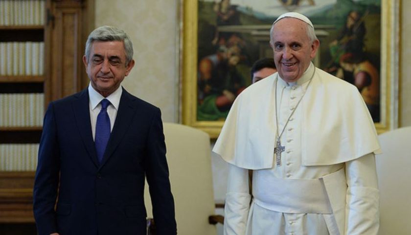 Papa Sarkisyanla görüşdən sonra “soyqırım” yalanına ortaq oldu
