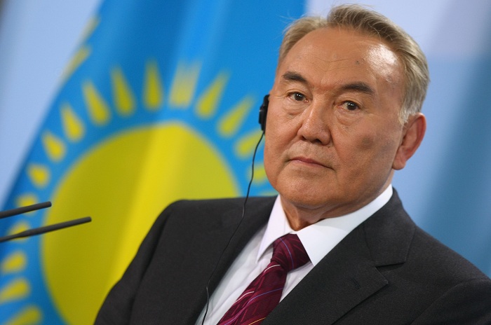Nazarbayev sağaldı, işə qayıtdı
