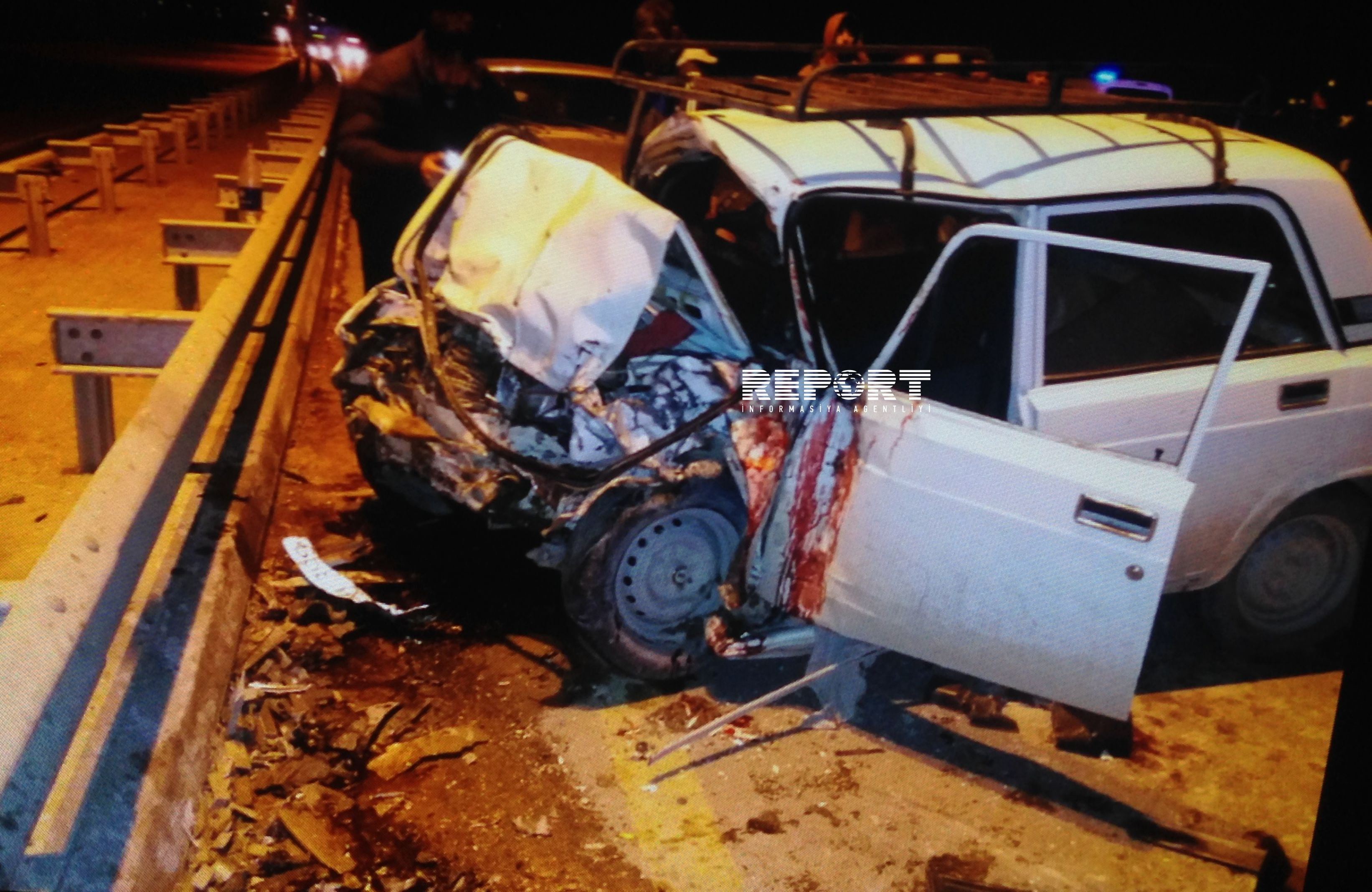İki taksi toqquşdu – 6 nəfər yaralandı – Foto