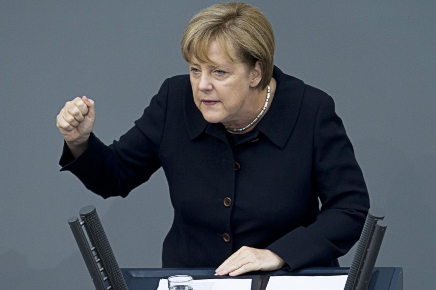 Merkel: “Almaniyadakı qaçqınların 35% qovacağıq, hicabi isə qadağan edəcəyik”