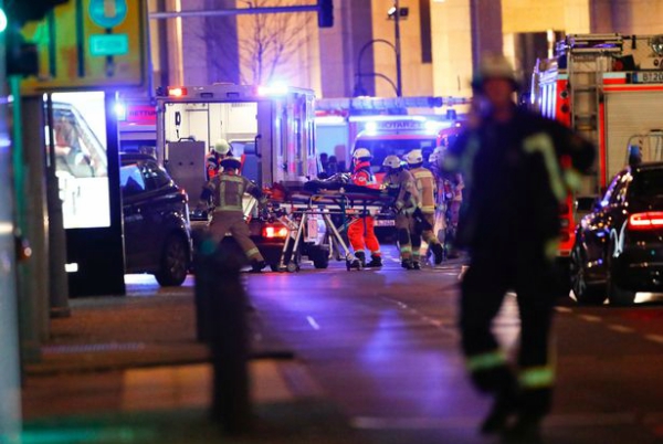 Berlində terror aktı: 9 ölü, 50 yaralı – VİDEO