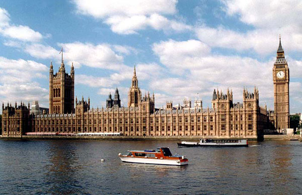 Britaniya parlamentində azərbaycanlı qaçqınların məsələsi qaldırılıb