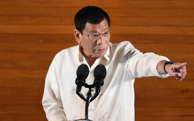 Filippin Prezidenti ABŞ hərbi qüvvələrini ölkəsini tərk etməyə çağırıb