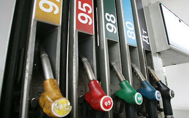 Dünya ölkələrində Aİ-95 benzini neçəyə satılır? – SİYAHI