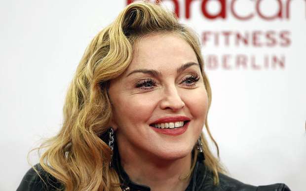 Madonna yürüşə qatılacaq – Trampa qarşı