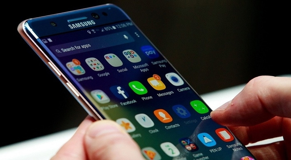 “Samsung” qırılmayan telefon ekranı istehsal edir