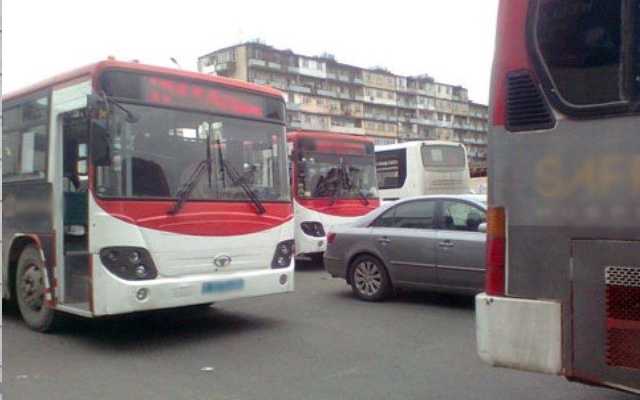 Metro stansiyalarının ətrafında reyd – Avtobus sürücüləri cərimələndi