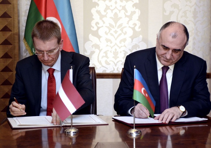 Azərbaycan Latviya ilə vizasız rejim haqda saziş imzaladı