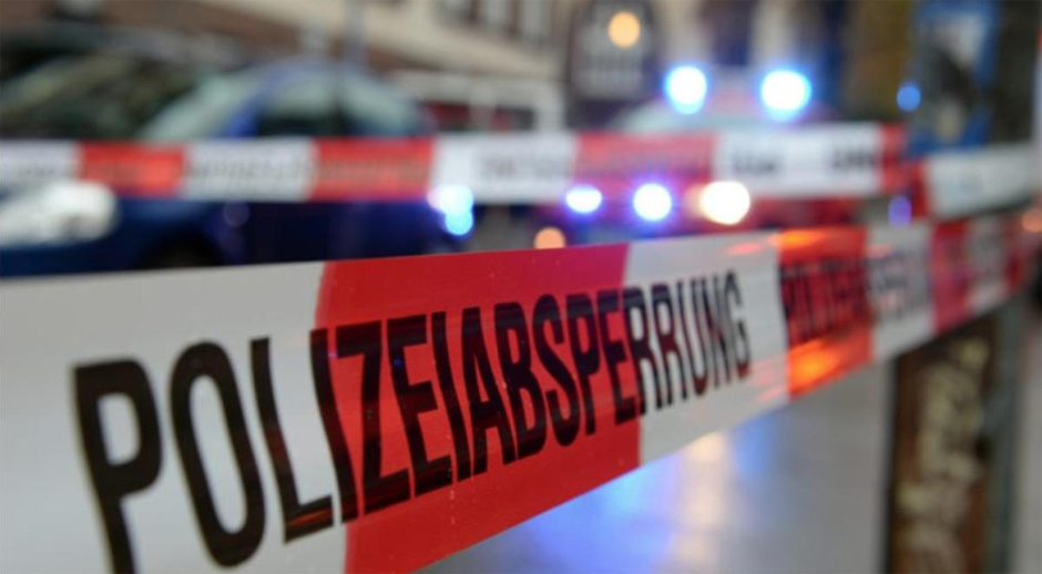 Almaniyada silahlı sürücü piyadalara hücum edib, 3 nəfər yaralanıb