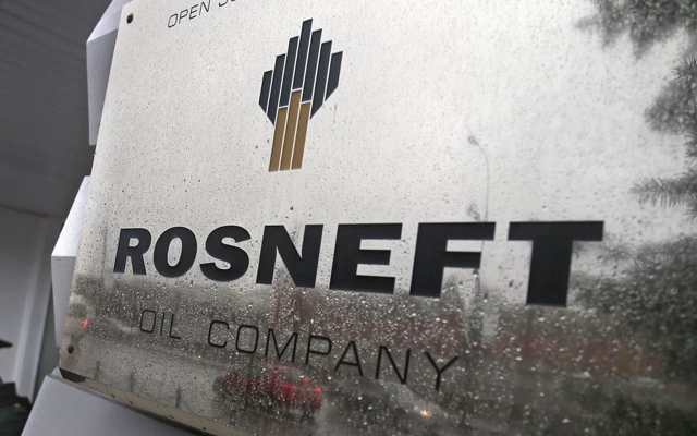 “Rosneft” Türkiyə şirkətinə 4,6 milyon ton neft məhsulları göndərəcək