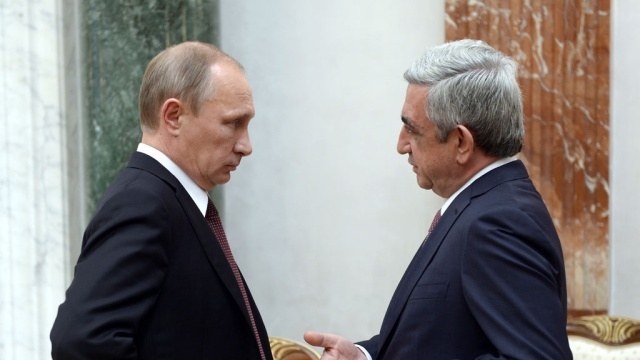 Moskvada Putin-Sarkisyan görüşü keçirilib
