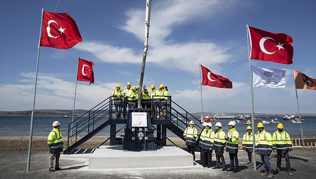 Türkiyədə dünyanın ən uzun asma körpüsünün təməli qoyuldu