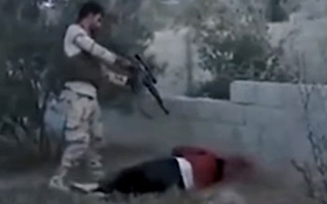 Misir ordusu dinc sakinləri güllələdi – Video