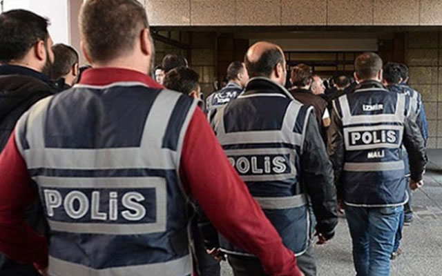 “FETÖ əməliyyatı”nda yeni dalğa: 81 vilayət, 8 min 500 polis