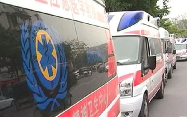 Şagirdləri daşıyan avtobus yandı: 12 ölü