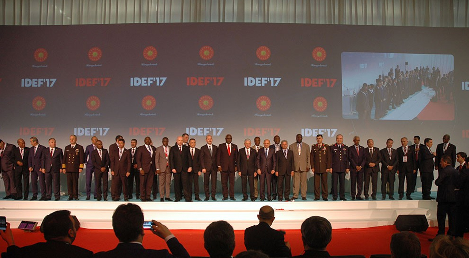 Azərbaycan “İDEF-2017” sərgisində təmsil olunur