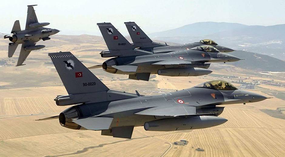 Türkiyə HHQ İraqda 10 PKK terrorçusunu məhv edib